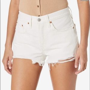 Levi’s 501 Original High Rise Womens Jean Shorts- Color- White Waist Size 25